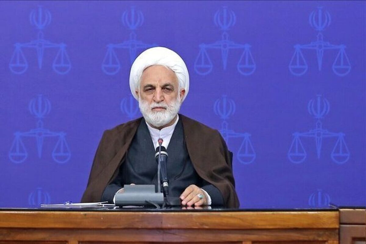 امام خمینی توانست از تودههای مردم جبهههای عظیم بسازد/ مبارزه با رانتخواری و ویژهخواری از وظایف دستگاه قضایی است