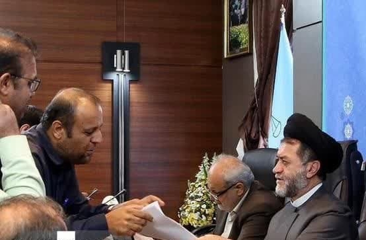 دیدار مردمی ۲۱۵ نفر از مراجعان با رییس کل دادگستری فارس
