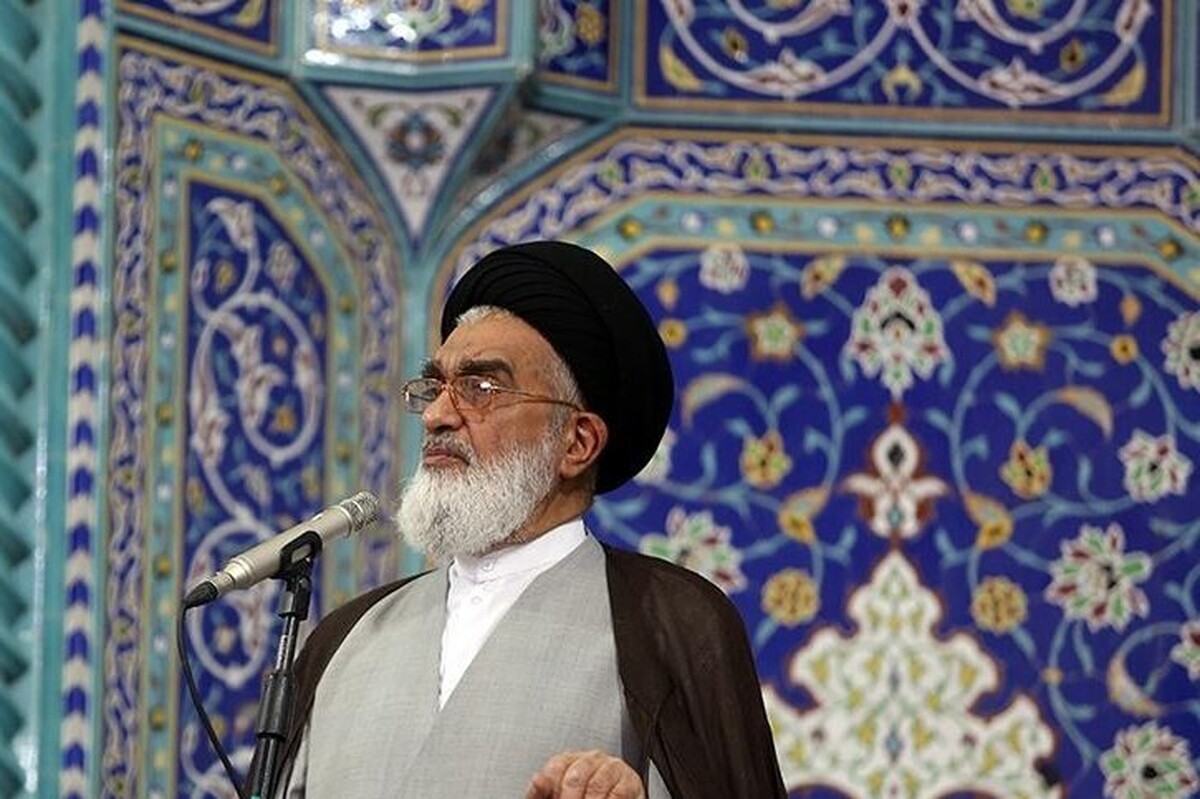 انتخاب آیت الله خامنهای در خرداد ۶۸ دلهای نگران را تسلا داد