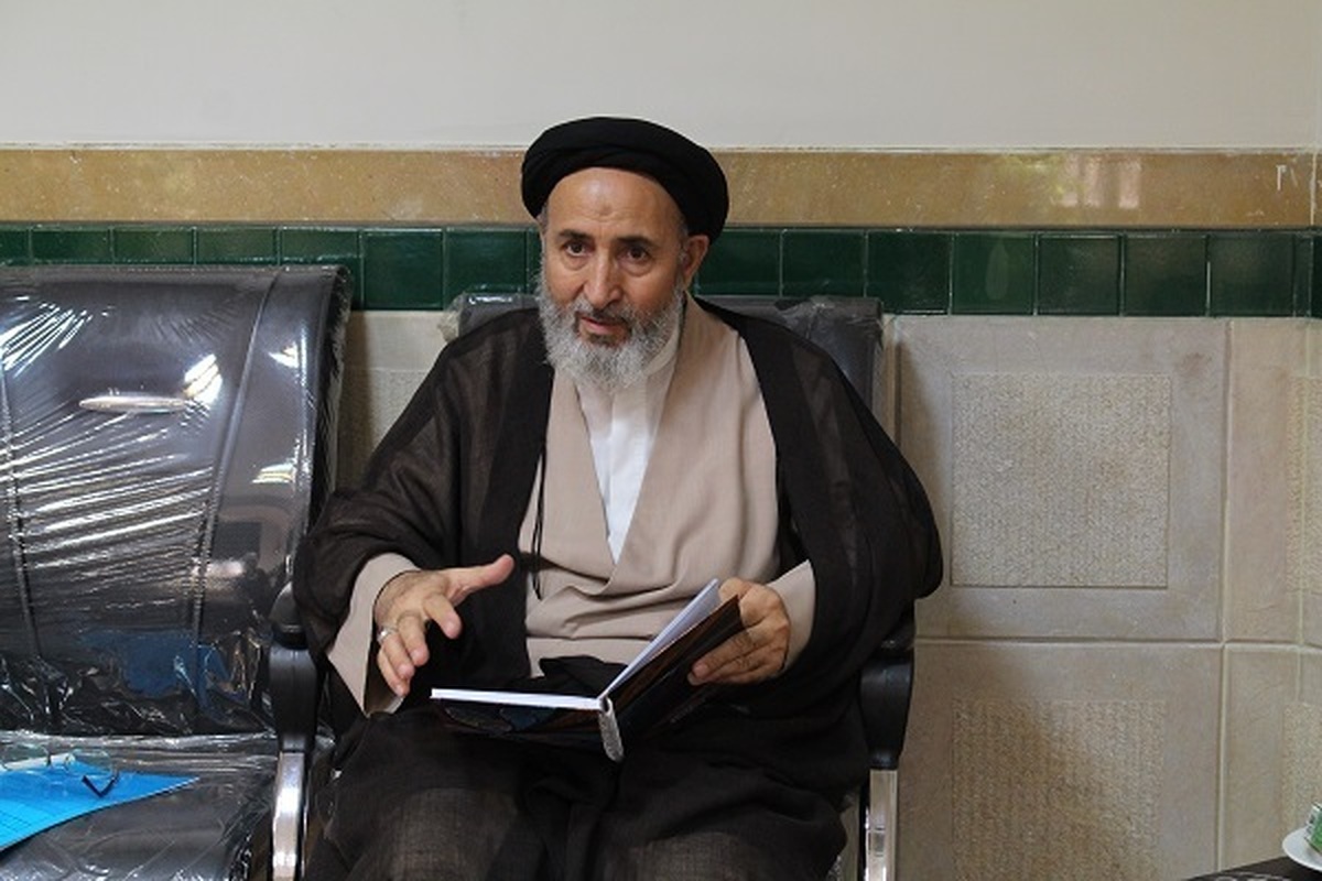 اهمیت حوزه انقلابی به اندازه خود انقلاب اسلامی است