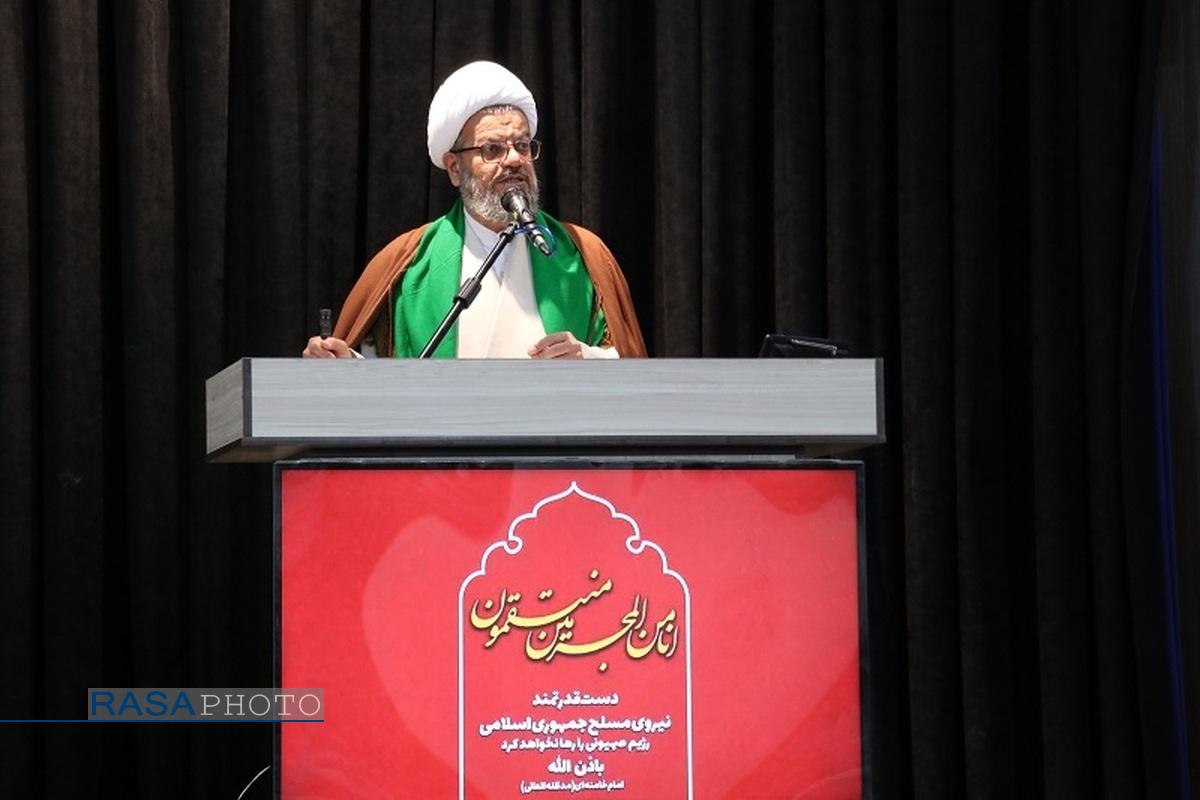 ملت ایران درس آموخته مکتب امیرالمؤمنین است و در برابر ظالم سرخم نمی‌کند