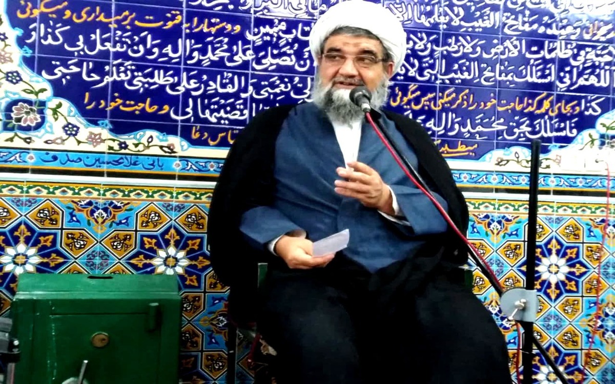 ایران اسلامی حرم است باید از آن دفاع کرد