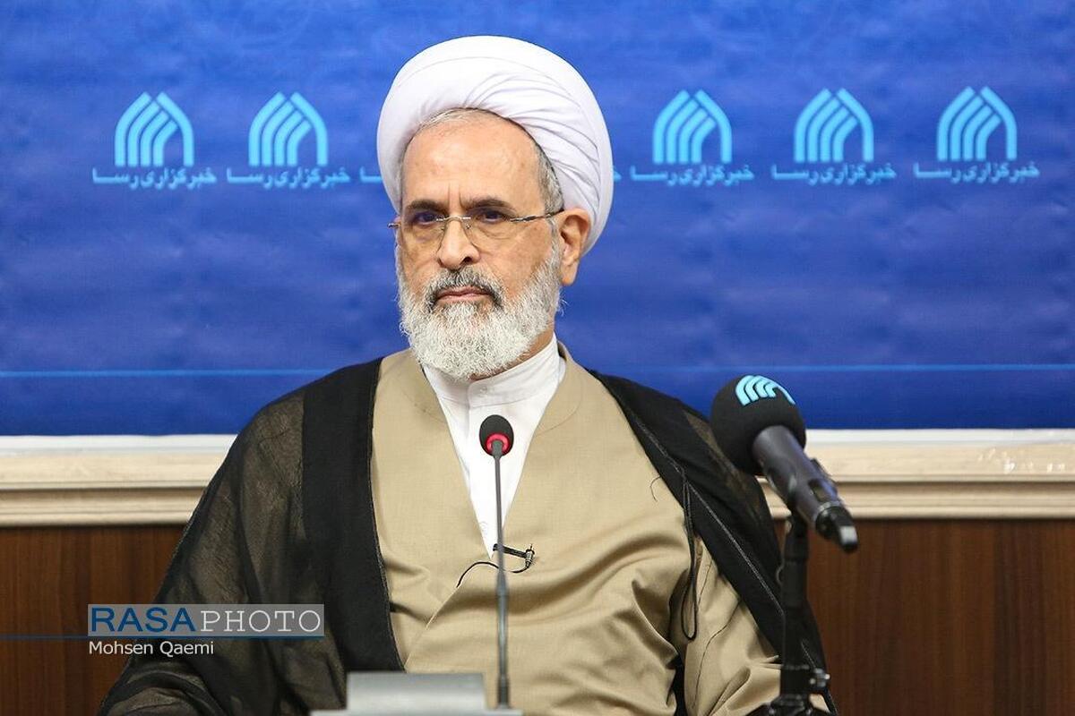 پیگیری آیت الله اعرافی از وضعیت روحانی ربوده شده ایرانشهری