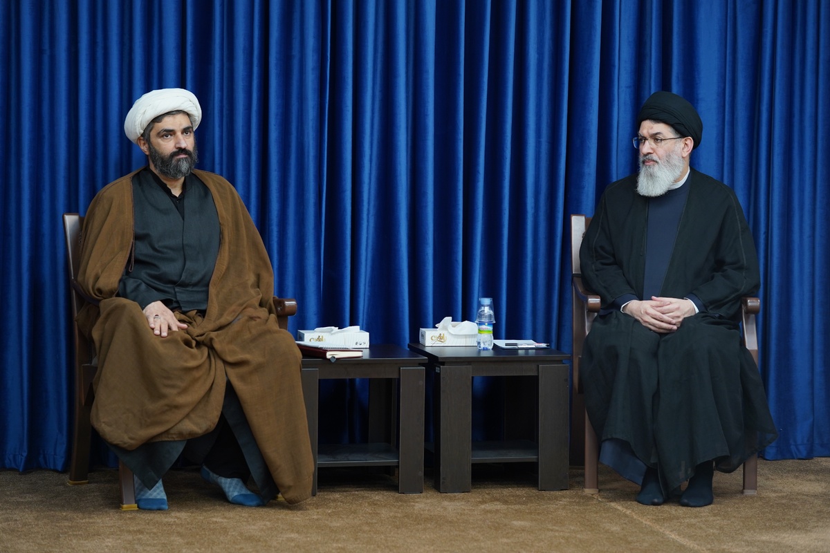 دیدار مدیرعامل خبرگزاری رسا با حجتالاسلام والمسلمین سید هاشم الحیدری
