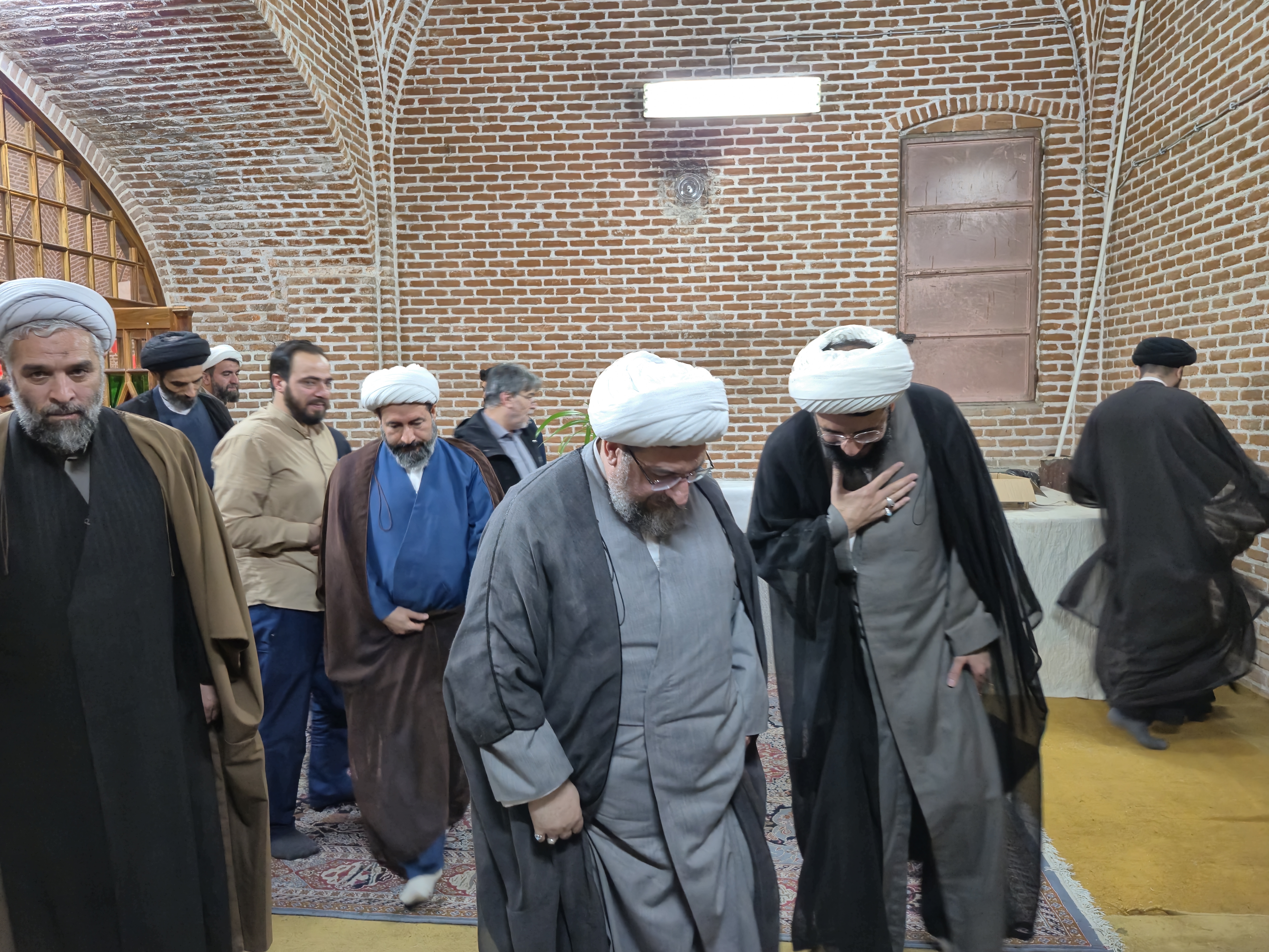 هشدار اخلاقی نماینده ولی‌فقیه در تبریز؛ تربیت دینی با تفسیر سطحی ممکن نیست+ تصاویر