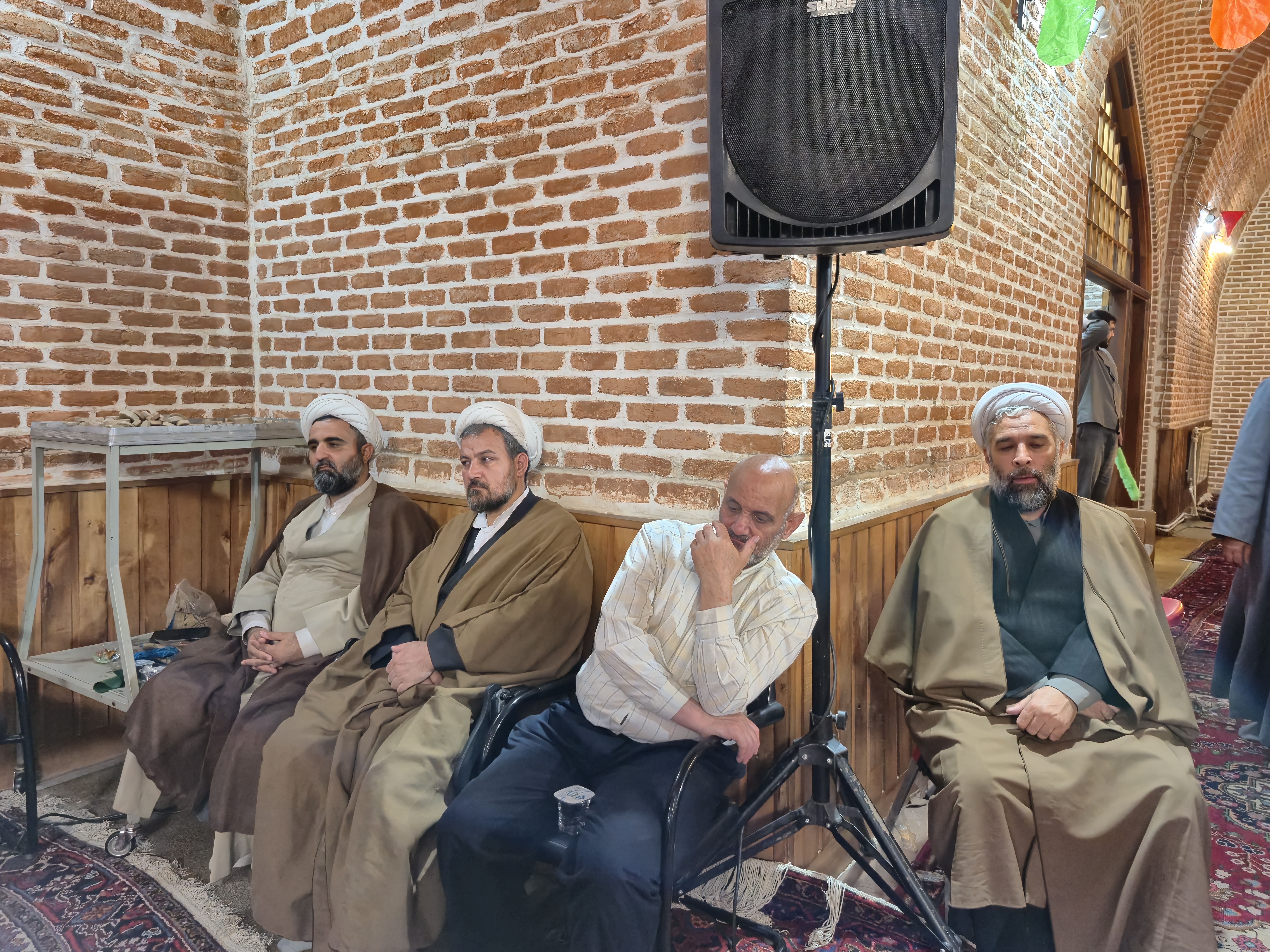 هشدار اخلاقی نماینده ولی‌فقیه در تبریز؛ تربیت دینی با تفسیر سطحی ممکن نیست+ تصاویر