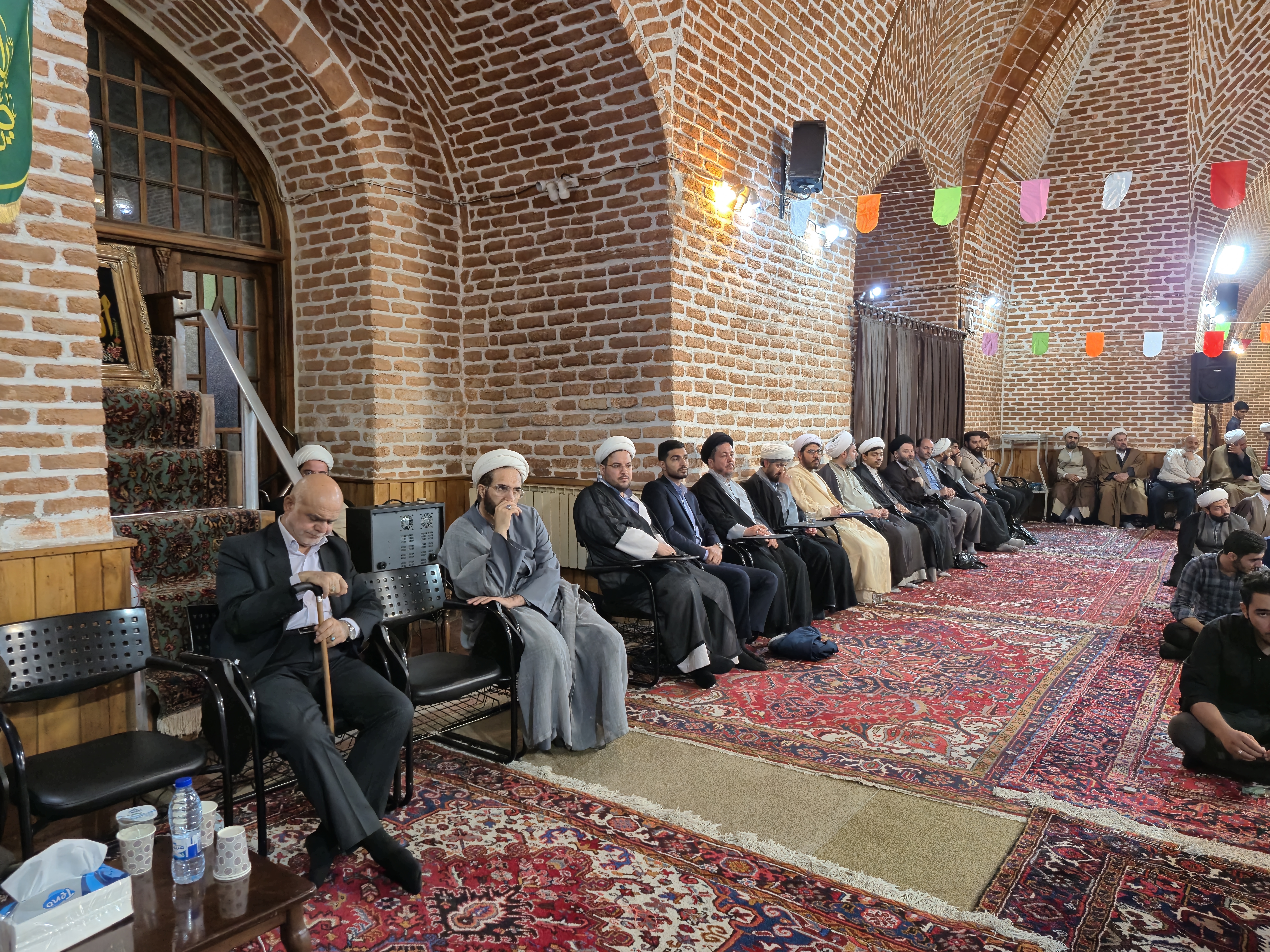 هشدار اخلاقی نماینده ولی‌فقیه در تبریز؛ تربیت دینی با تفسیر سطحی ممکن نیست