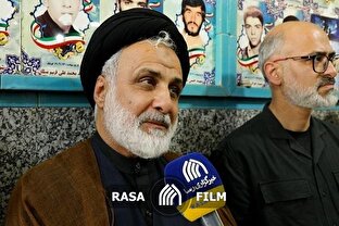 شهید محققی به تعریف و تمجید‌ها بی اعتنا بود