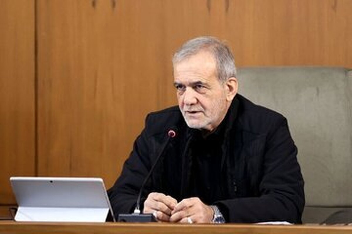 تأکید پزشکیان بر صیانت فیزیکی و چندلایه از دادههای کشور در فضای مجازی