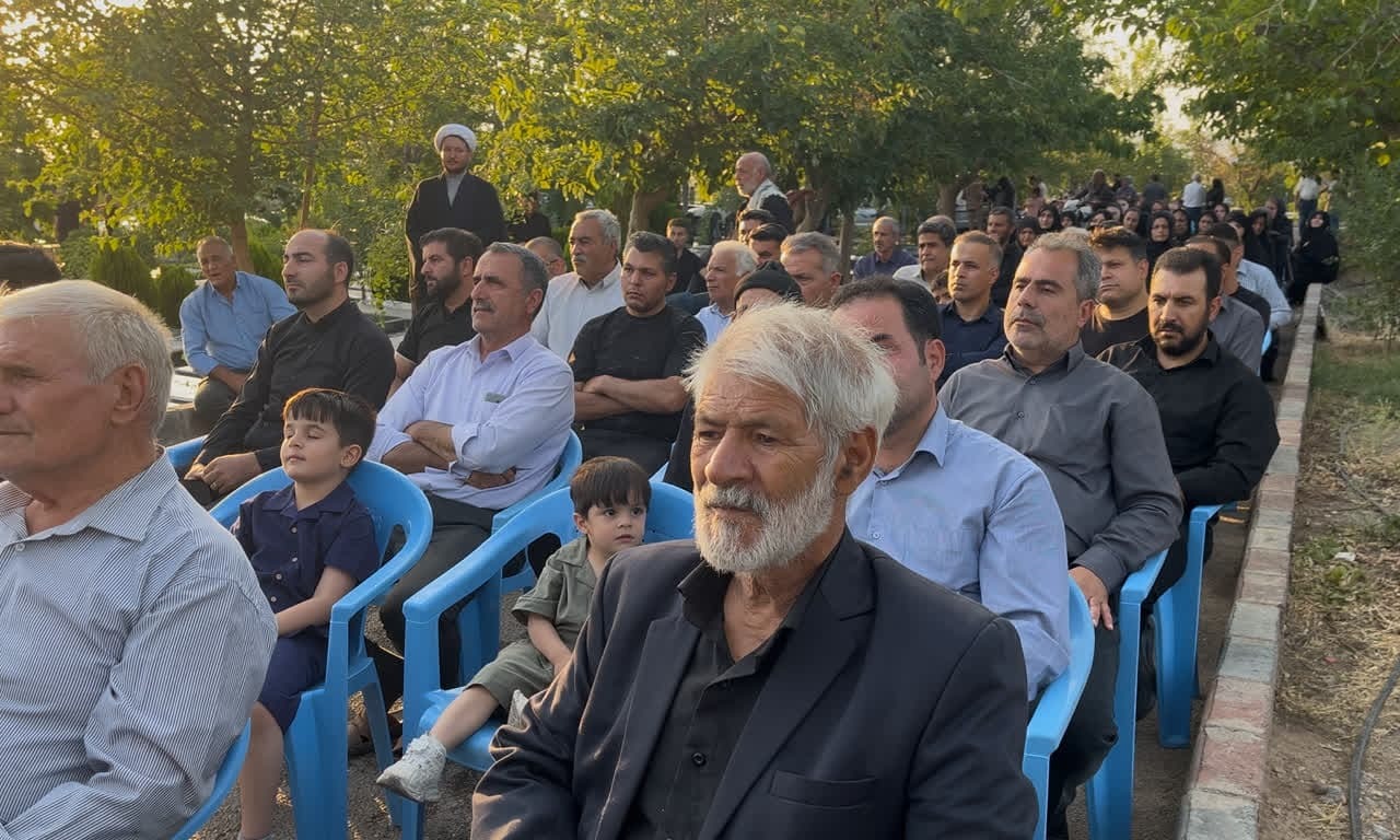 بزرگداشت شهدای اقتدار با حضور گسترده مردم و مسئولان+ تصاویر