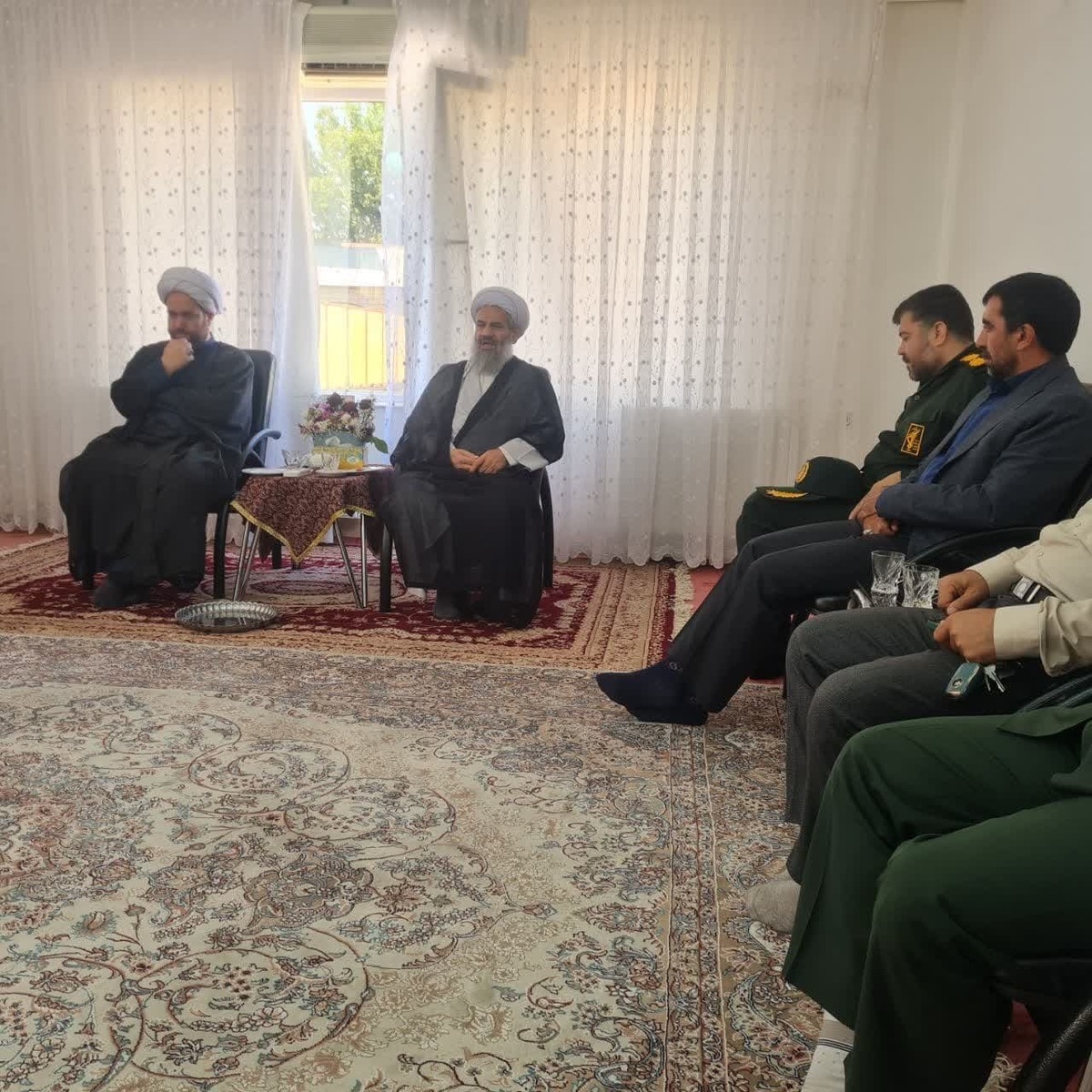 دیدار فرمانده و مسئولان سپاه مراغه با امام جمعه جدید مراغه+ تصاویر