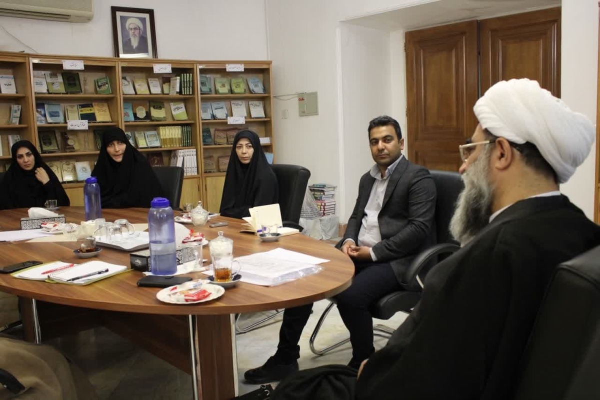 بررسی مسائل فقهی بانوان و ناباروری و ترسیم اقدام مشترک با حضور آیت الله فاضل لنکرانی