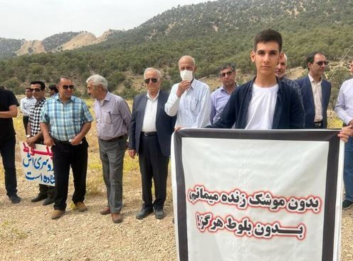 سمنهای ضد جنگ چگونه در خط عملیات موساد به فارسی قرار گرفتهاند؟