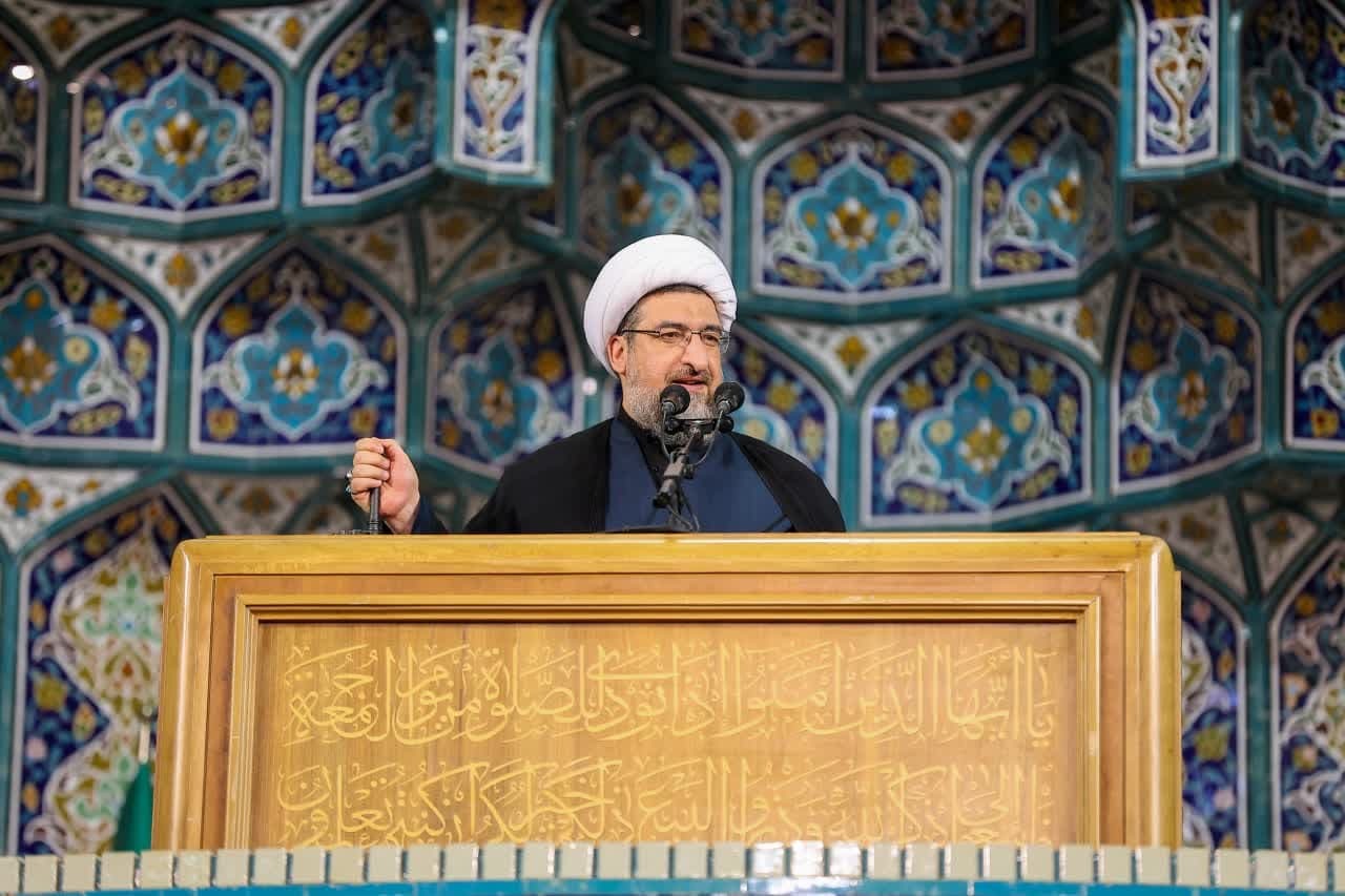 پشت سر ولی‌فقیه، مشت ما آماده فرود است!