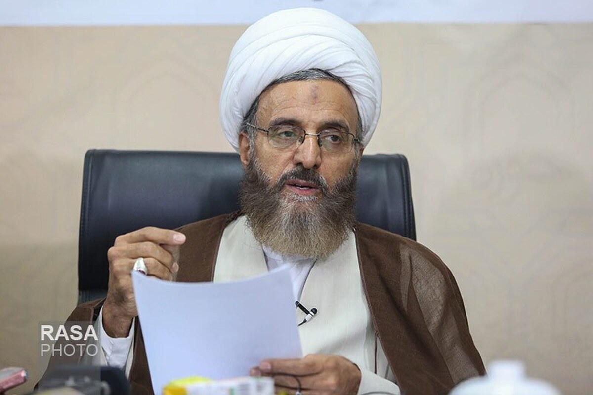 لزوم تبیین حداکثری فتوای تاریخی مراجع تقلید توسط علما و رسانه