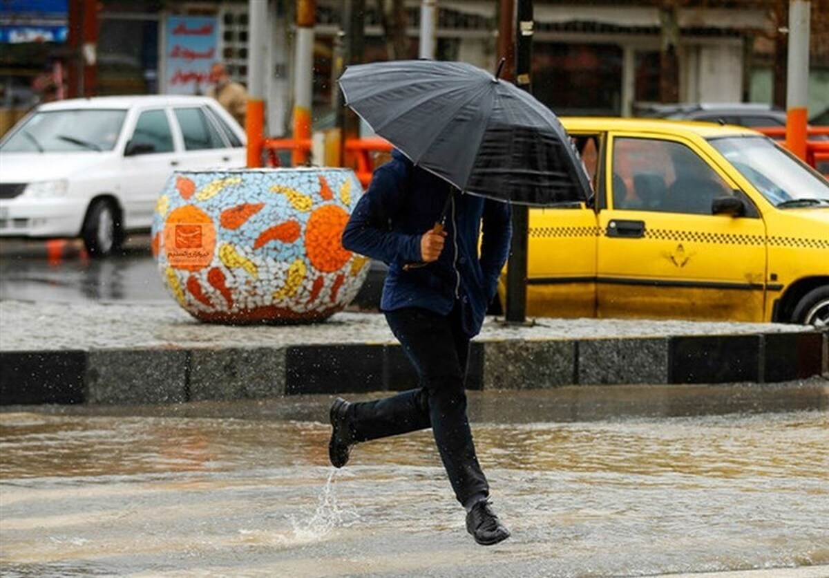 هواشناسی ایران۱۴۰۴/۵/۱۹؛رگبار، رعدوبرق و وزش باد شدید در نوار شمالی و غربی