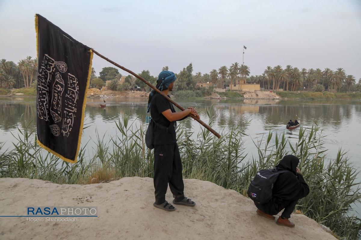 پیاده روی زائران اربعین حسینی (ع) در طریق العلما