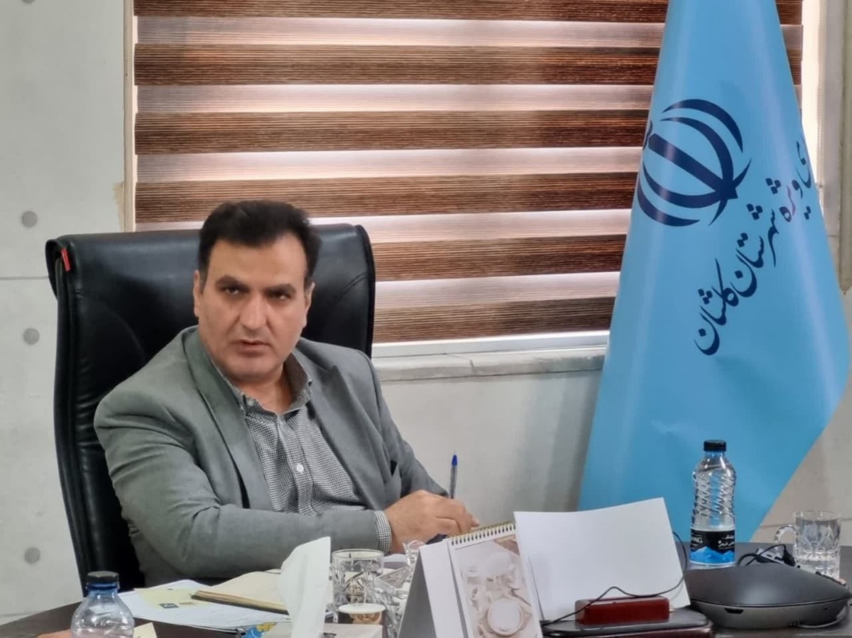 آزادگان نماد زنده ایثار و پایداری ملت ایران هستند