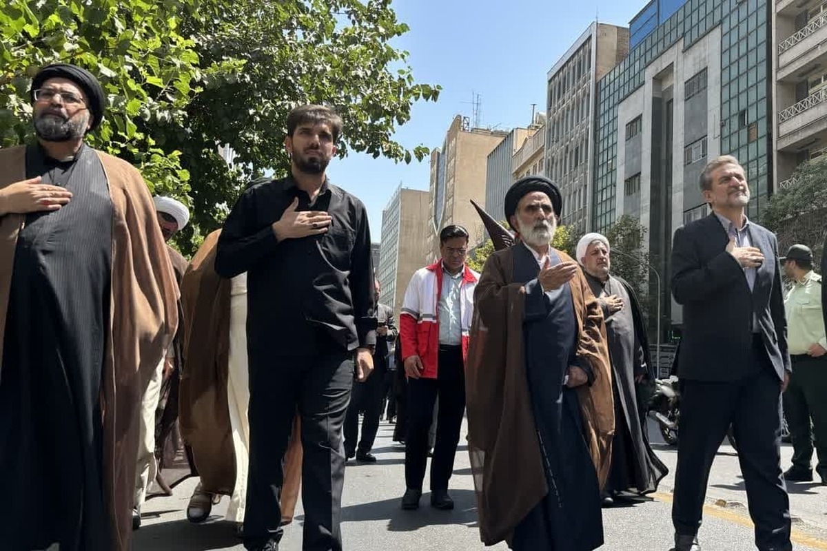 اهالی خیابان آیتالله طالقانی به عزاداری پرداختند