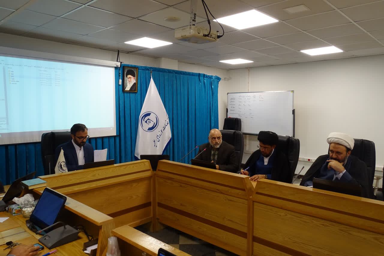 بیمه درمان طلاب؛ از گلایه تا تبیین/ پاسخ‌های مرکز خدمات به انتقادات بیمه ای طلاب