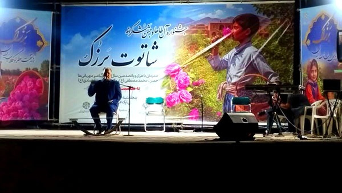 لزوم بازگشت به سبک زندگی نبوی/ دشمن به دنبال فروپاشی خانواده‌های ایرانی است