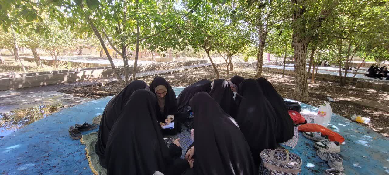 آغاز اردوی توانمندسازی کادر نوجوان کانونهای مساجد قم/آینده از مسجد ساخته میشود آغاز اردوی توانمندسازی کادر نوجوان کانونهای مساجد قم/آینده از مسجد ساخته میشود