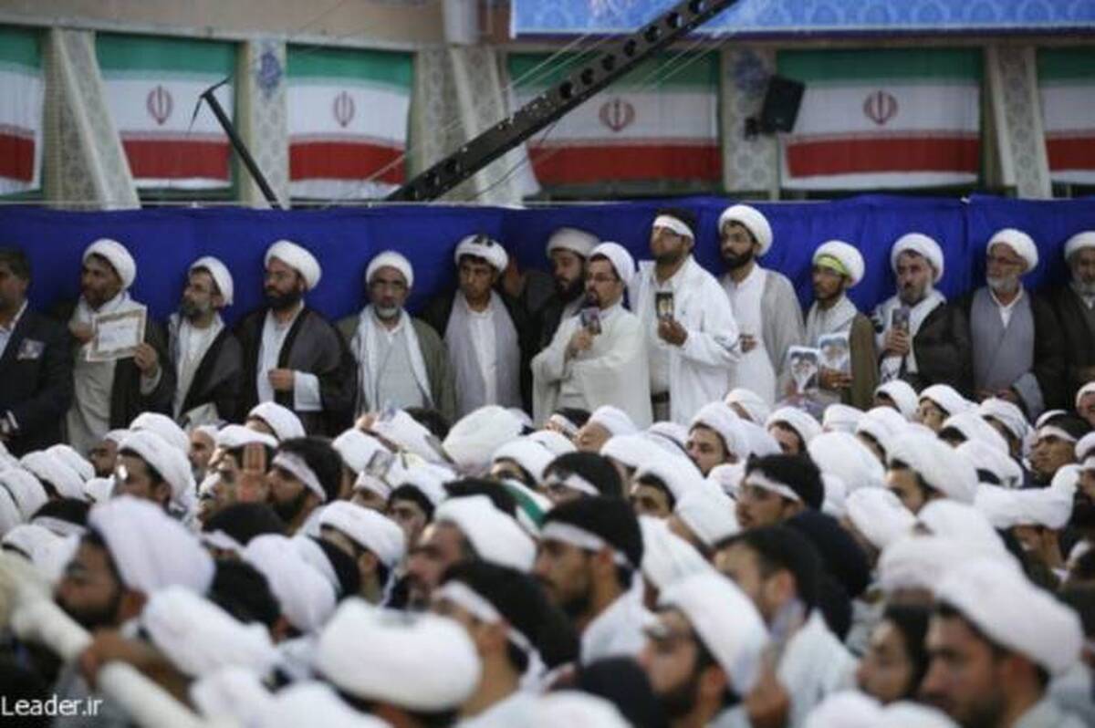 تبلیغ رسالت ذاتی و اولیه حوزه‌های علمیه است