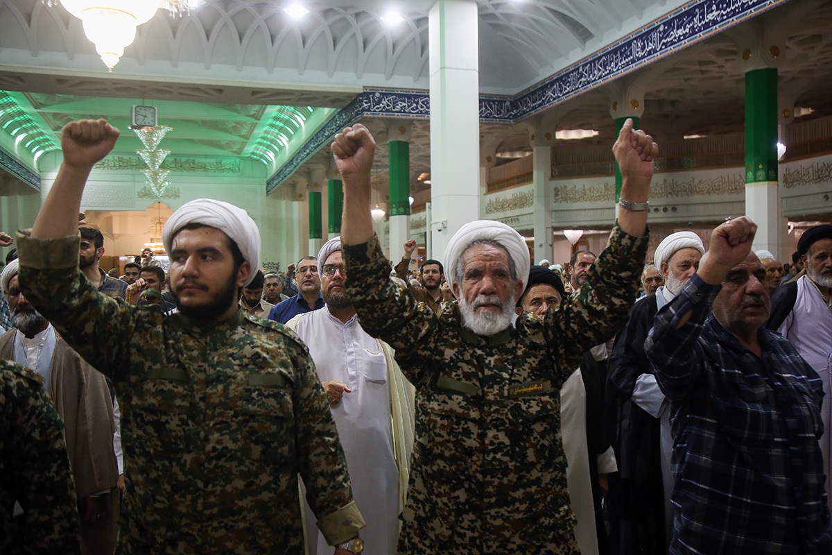 به عهد شهیدان مقاومت پایبندیم و از «هیهات من الذله» دست نمی‌کشیم