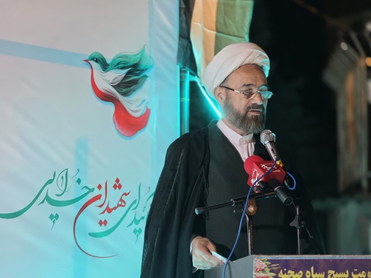 دشمن با تبلیغات روانی، جنگ شناختی و شایعات به دنبال تضعیف روحیه مردم است