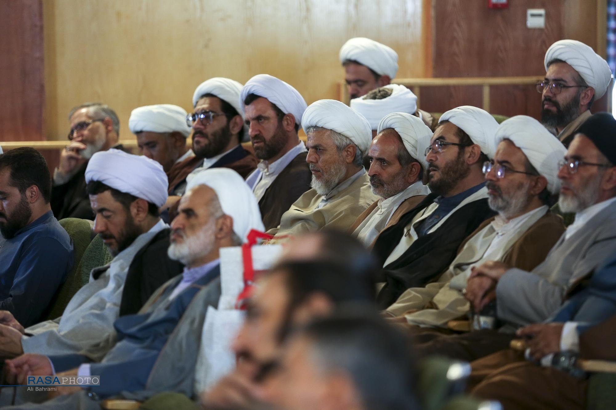 تکثر رسانه‌ای، راه تقویت بلاغ مبین است / صفحه «حوزه و روحانیت» گامی در بازتاب دستاوردهای حوزوی