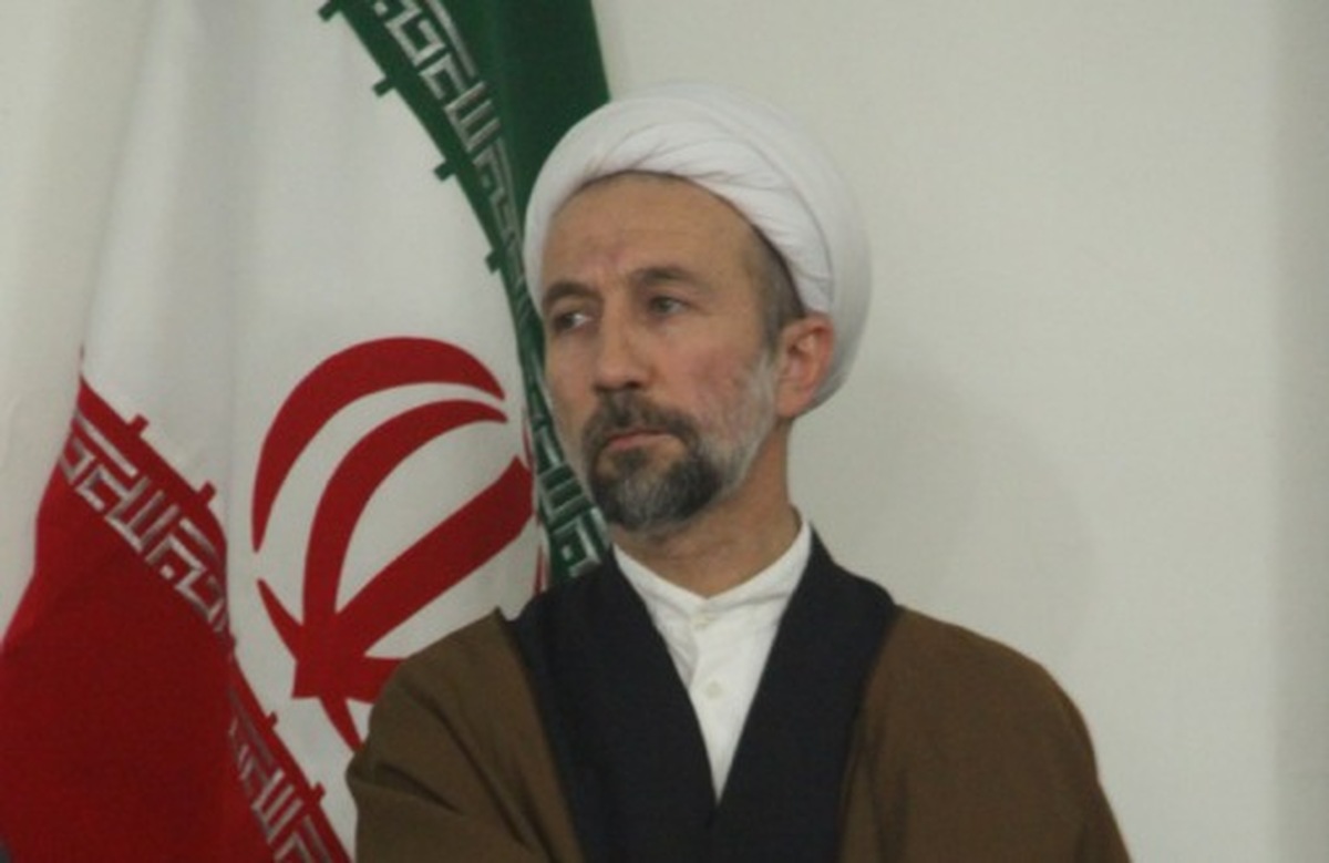 شناخت و روشنگری، مانع نفوذ جریان‌های انحرافی در باور مردم است

 