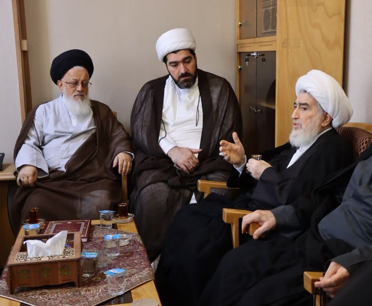 دیدار آیت‌الله شیخ حسن جواهری با نماینده رهبر معظم انقلاب در عراق