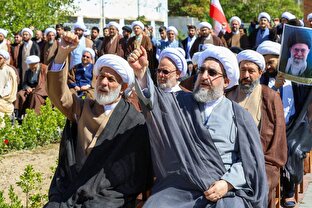تجمع حمایتی طلاب تبریز از فرمایشات رهبر انقلاب+ تصاویر