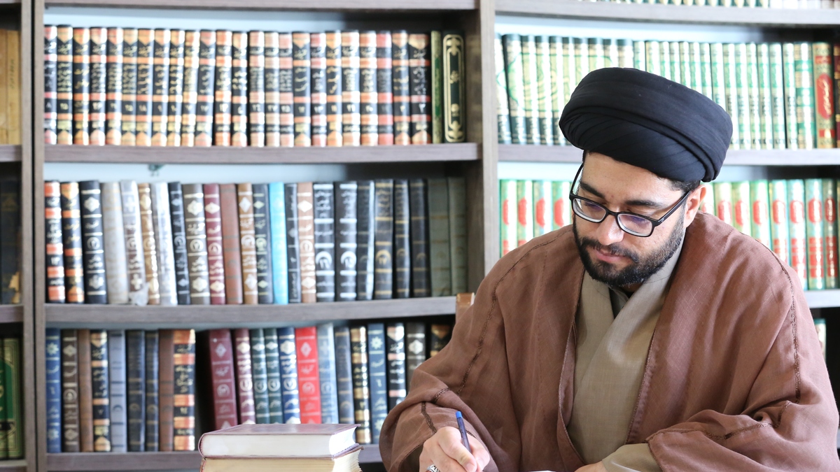 عرفان حلقه مصداق انحراف فکری و آسیب اجتماعی است