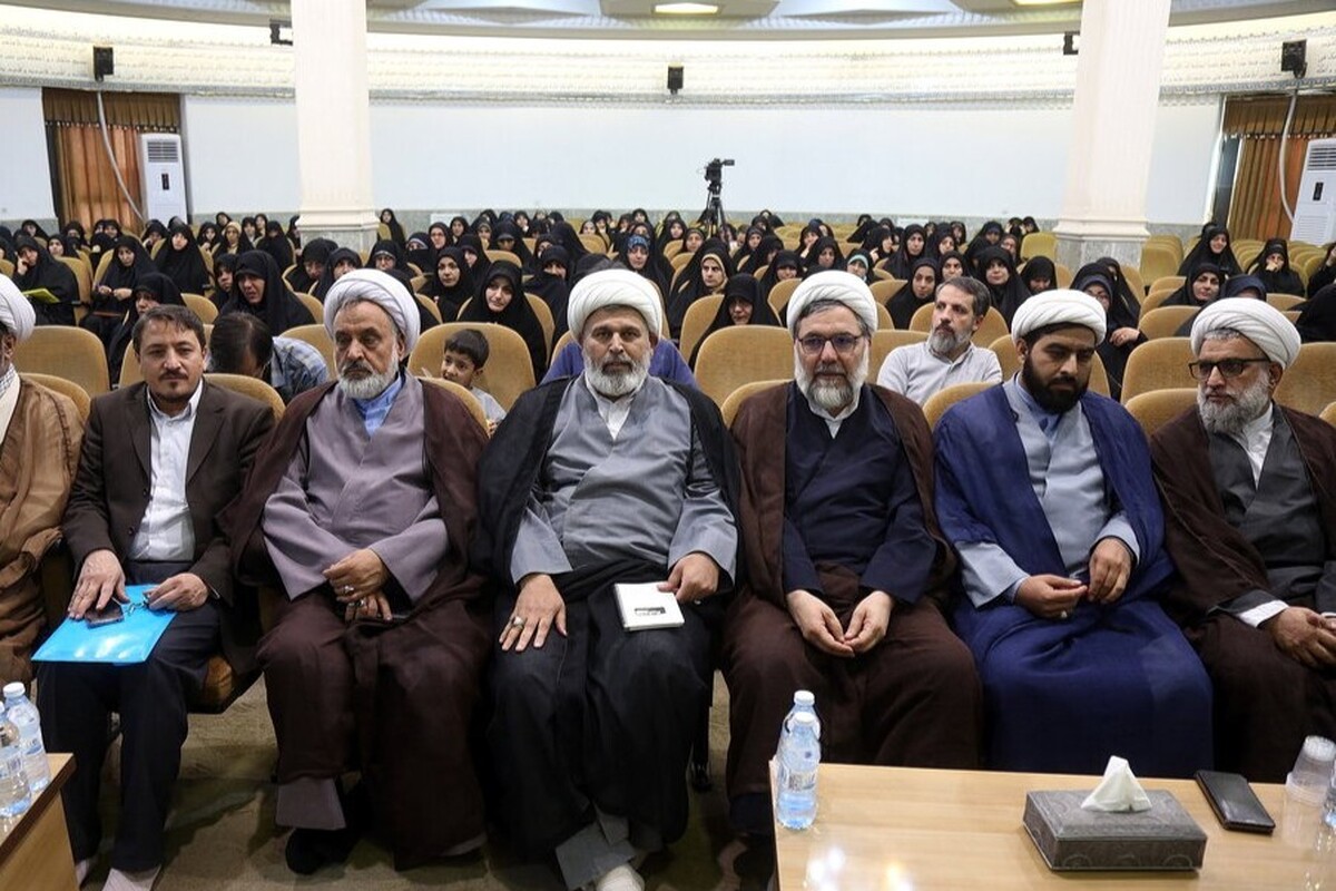 آغاز به کار دوره کریمه اهل بیت ویژه رابطان مدارس امین