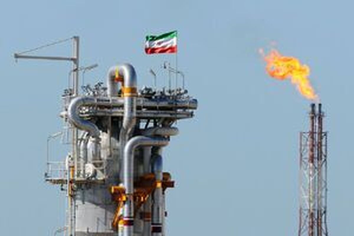 اعتراف آمریکایی‌ها به جهش صادرات نفت ایران/ ۴۶۵ تحریمی که بی‌اثر ماند