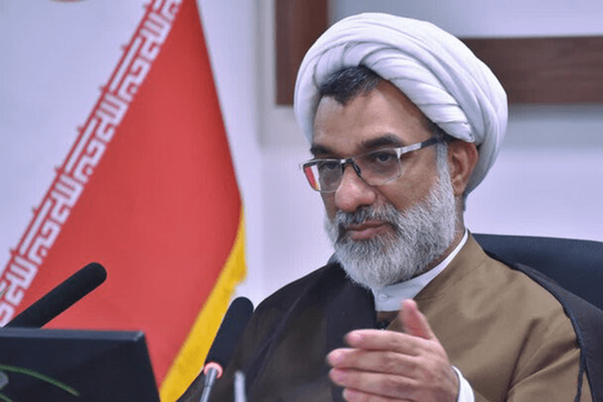 قوانین نباید نخبگان دوتابعیتی را محدود کند