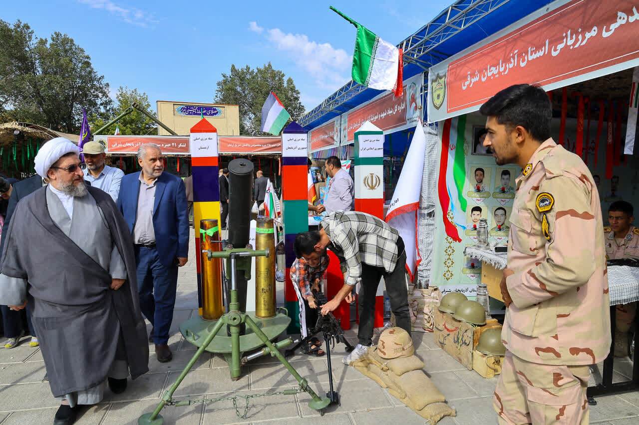 امام جمعه از توانمندی‌های دفاعی و فرهنگی بازدید کرد