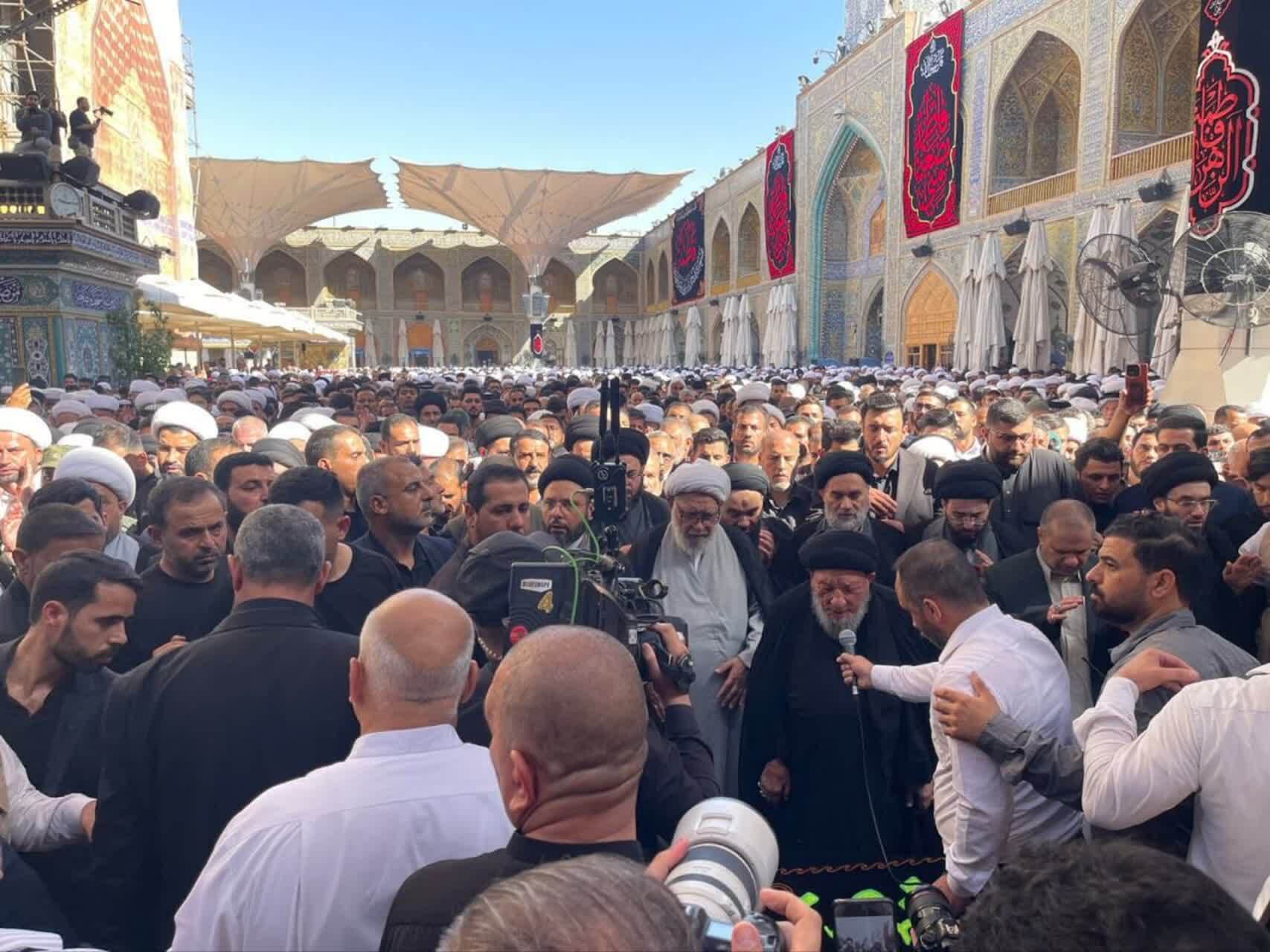 مراسم تشییع پیکر همسر آیت الله سیستانی برگزار شد