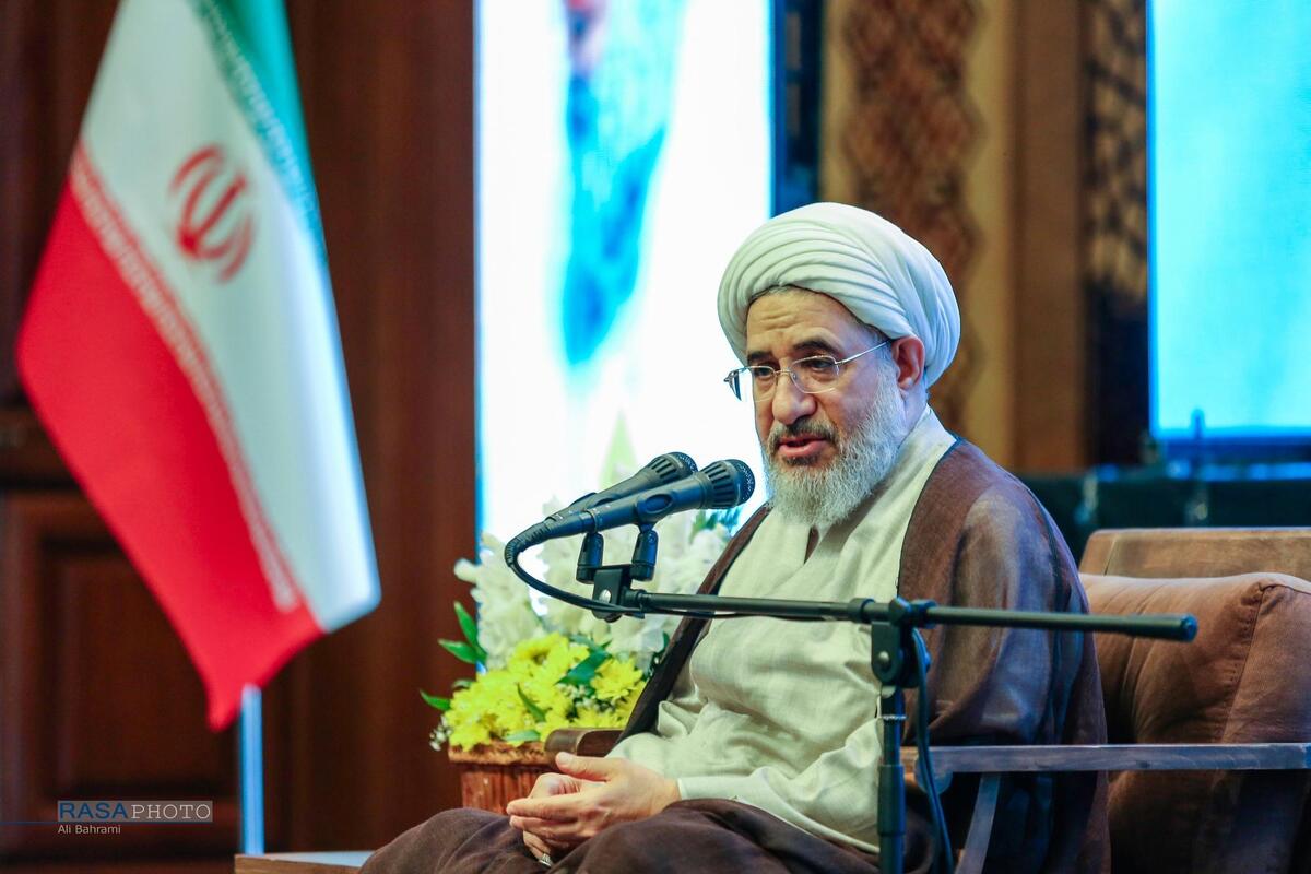 علامه شهید سید مصطفی خمینی یک دایرهالمعارف عمیق و جامع علمی بود