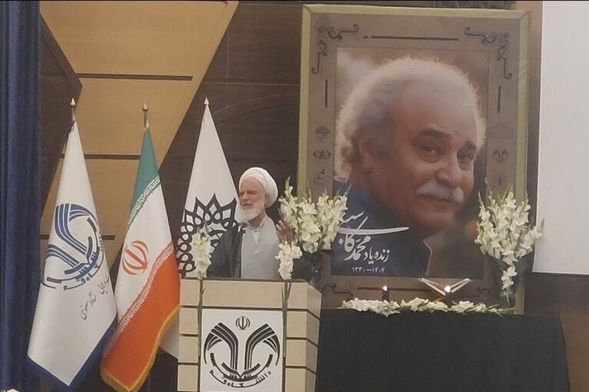 مرحوم کاسبی هنرمندی مؤمن و حزباللهی بود که هنر را در خدمت دین قرار داد