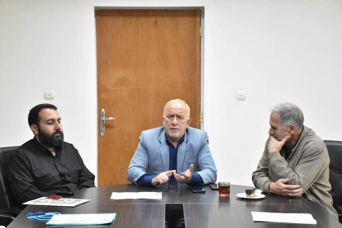 بنیاد شهید سنگر عقیدتی انقلاب است