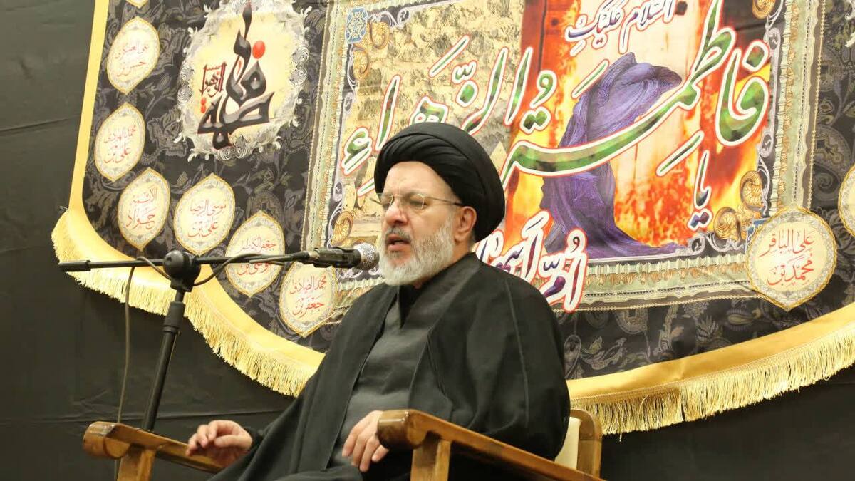 برگزاری آیین باشکوه ایام فاطمیه در حوزه علمیه امیرالمؤمنین+ تصاویر