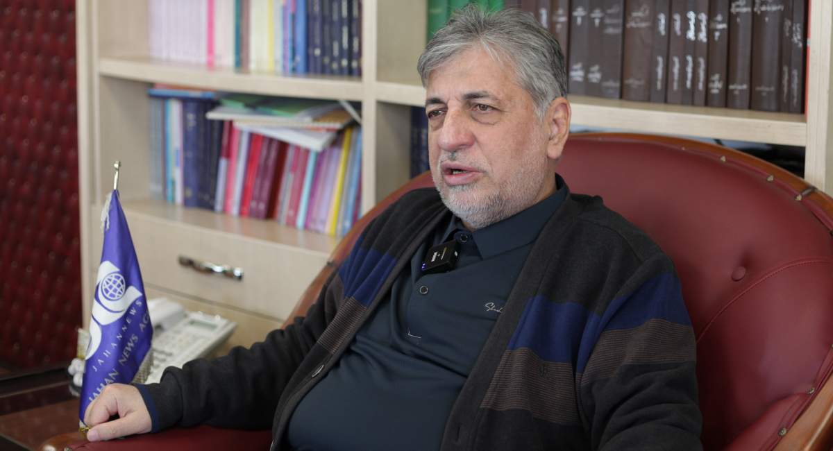 مثل موشک ایرانی باید شناخت ایرانی از استعمار داشته باشیم