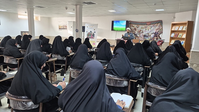 کارگاه آموزش مهارتافزایی مبلغات و مبلغان امین مدارس منطقه کاشان برگزار شد کارگاه آموزش مهارتافزایی مبلغات و مبلغان امین مدارس منطقه کاشان برگزار شد