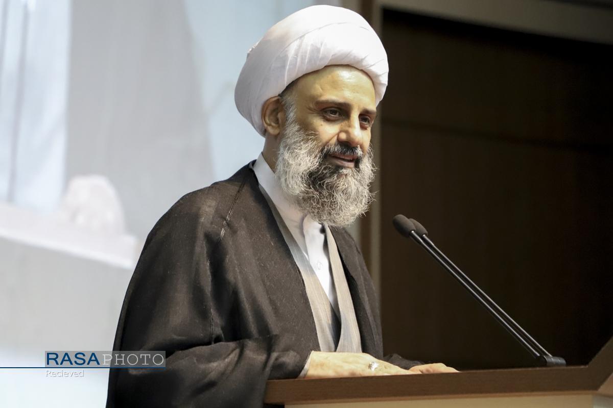 عدم تسلط بر فنون پژوهش، عامل گریز طلاب از تحقیق و پایان‌نامه‌نویسی است