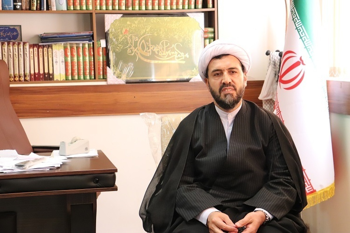 حضور بانوان با رعایت شئونات اسلامی ضامن سلامت اخلاقی جامعه است