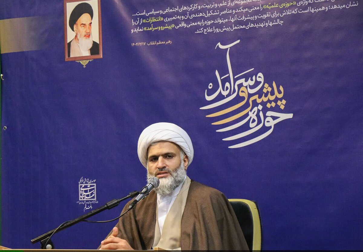 انتقاد نماینده خبرگان رهبری از نقدهای غیر مستند به عملکرد آیت‌الله اعرافی و مدیریت حوزه