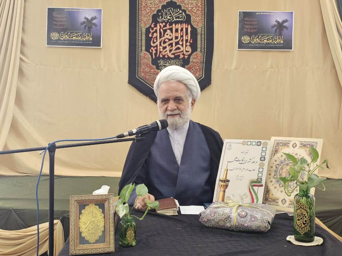 باید در عرصه‌ای فراتر از علم و دانش رقابت کرد