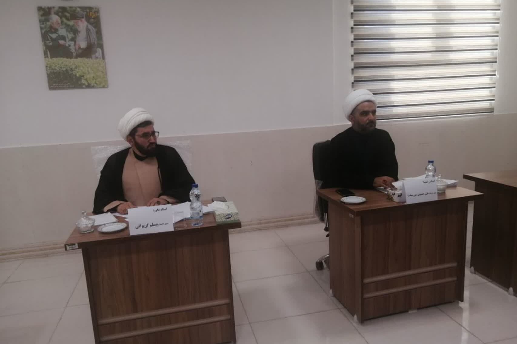 پانزدهمین جلسه دفاعیه‌ پایان نامه سطح سه مدرسه علمیه تخصصی خامنه‌ای+عکس